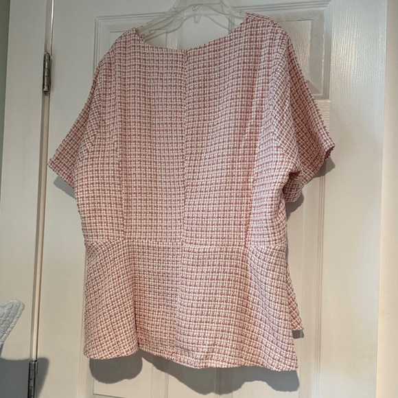 NWT Andre Women's Pink and White Tweed Blouse - Picture 8 of 8